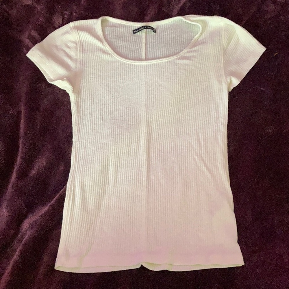 Simple white Tee